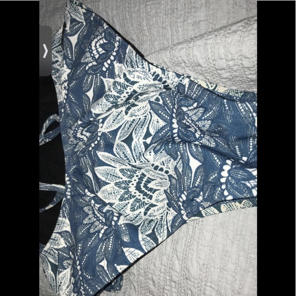 Jolyn Swimsuit - Picture 5 of 5